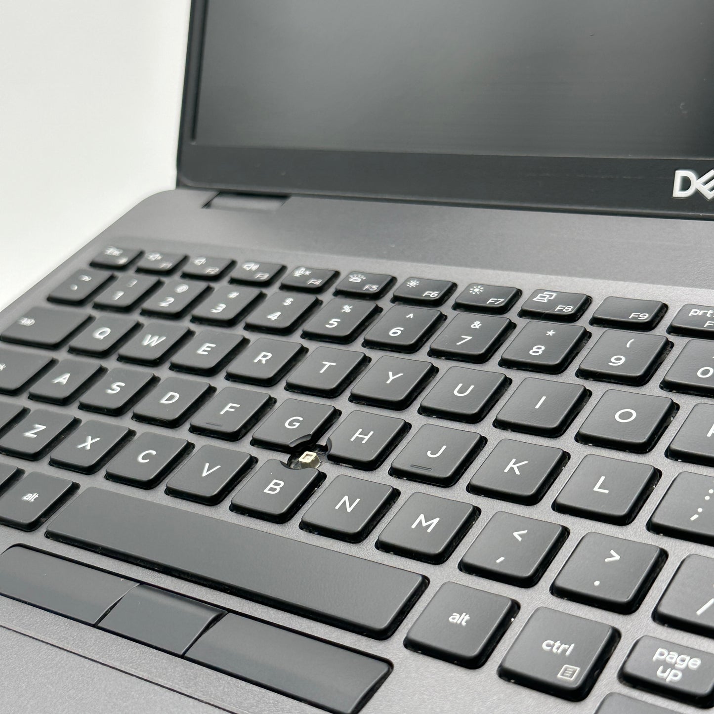 Dell Latitude 5500 15-inch Laptop i5 vPro 8th Gen 8GB 256GB