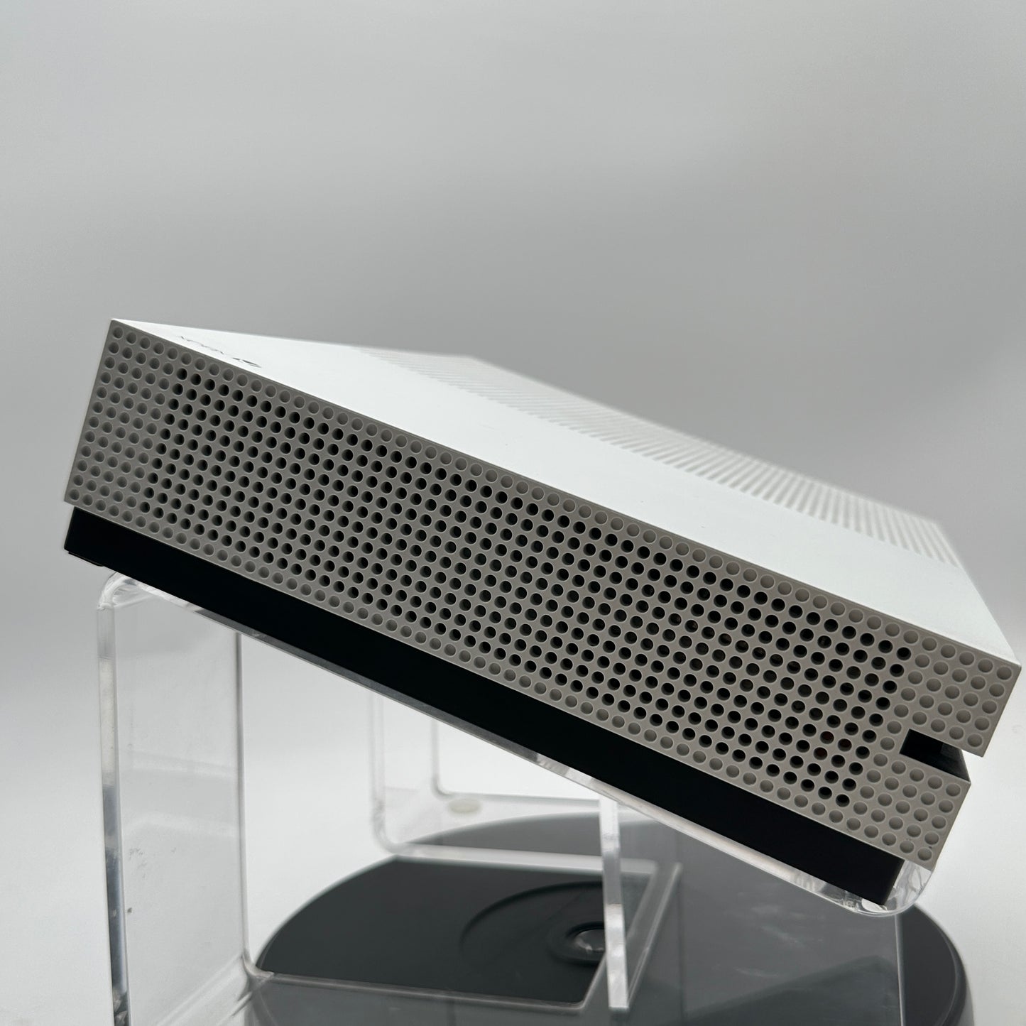 Microsoft Xbox One S (1681) 1TB