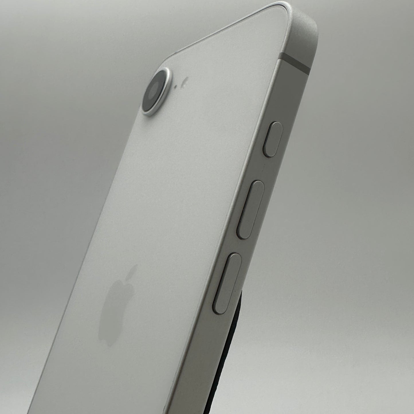 Apple iPhone 16e 128GB Unlocked
