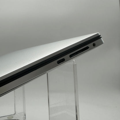 Dell XPS P91F Laptop 4050 i7-13700h 64GB 2TB