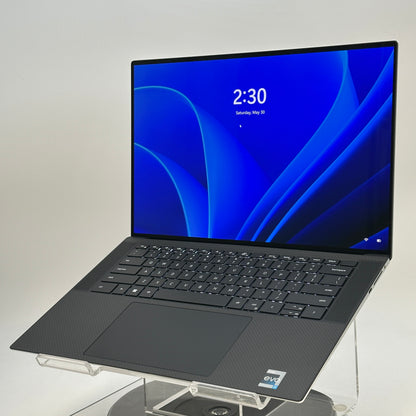 Dell XPS P91F Laptop 4050 i7-13700h 64GB 2TB