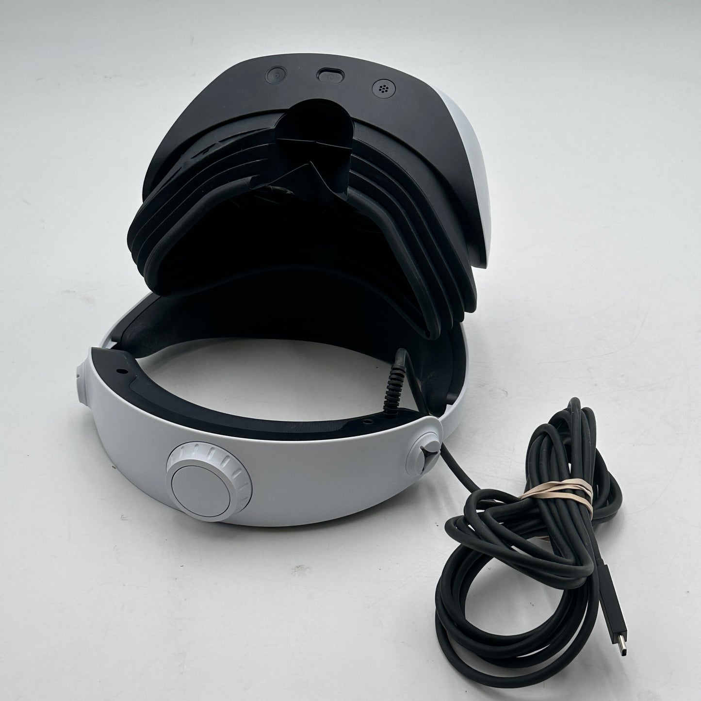 Sony PlayStation VR2 VR Headset CIB
