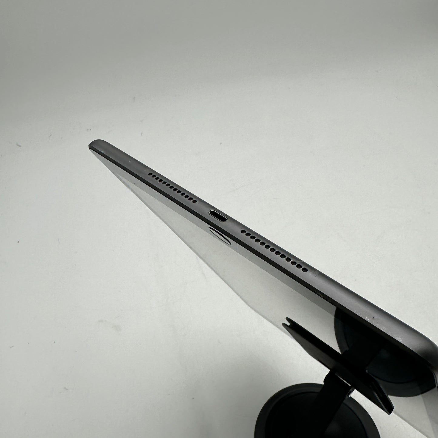 Apple iPad 9th Gen A2603 64GB Unlocked