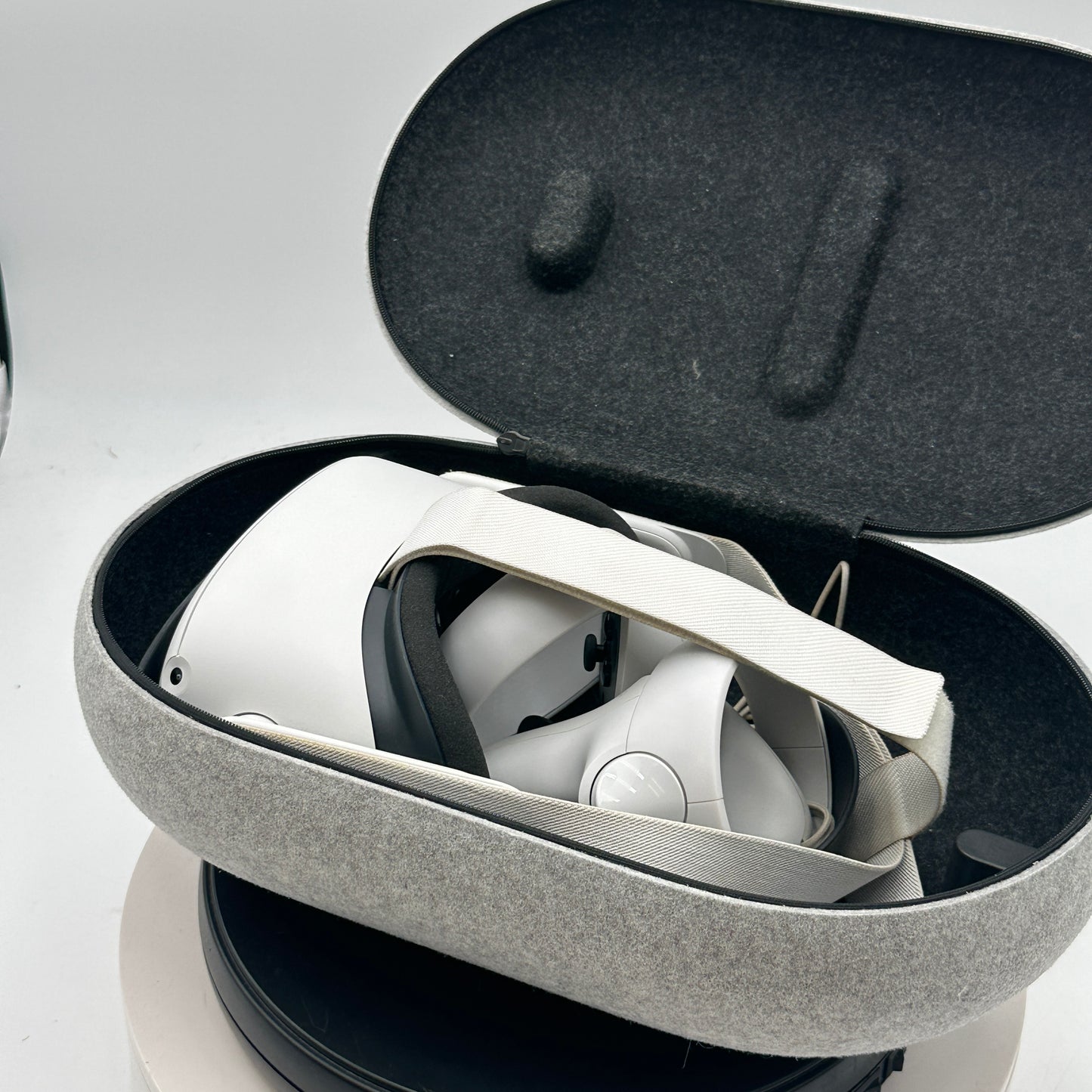 Meta Quest 2 256GB VR Headset READ