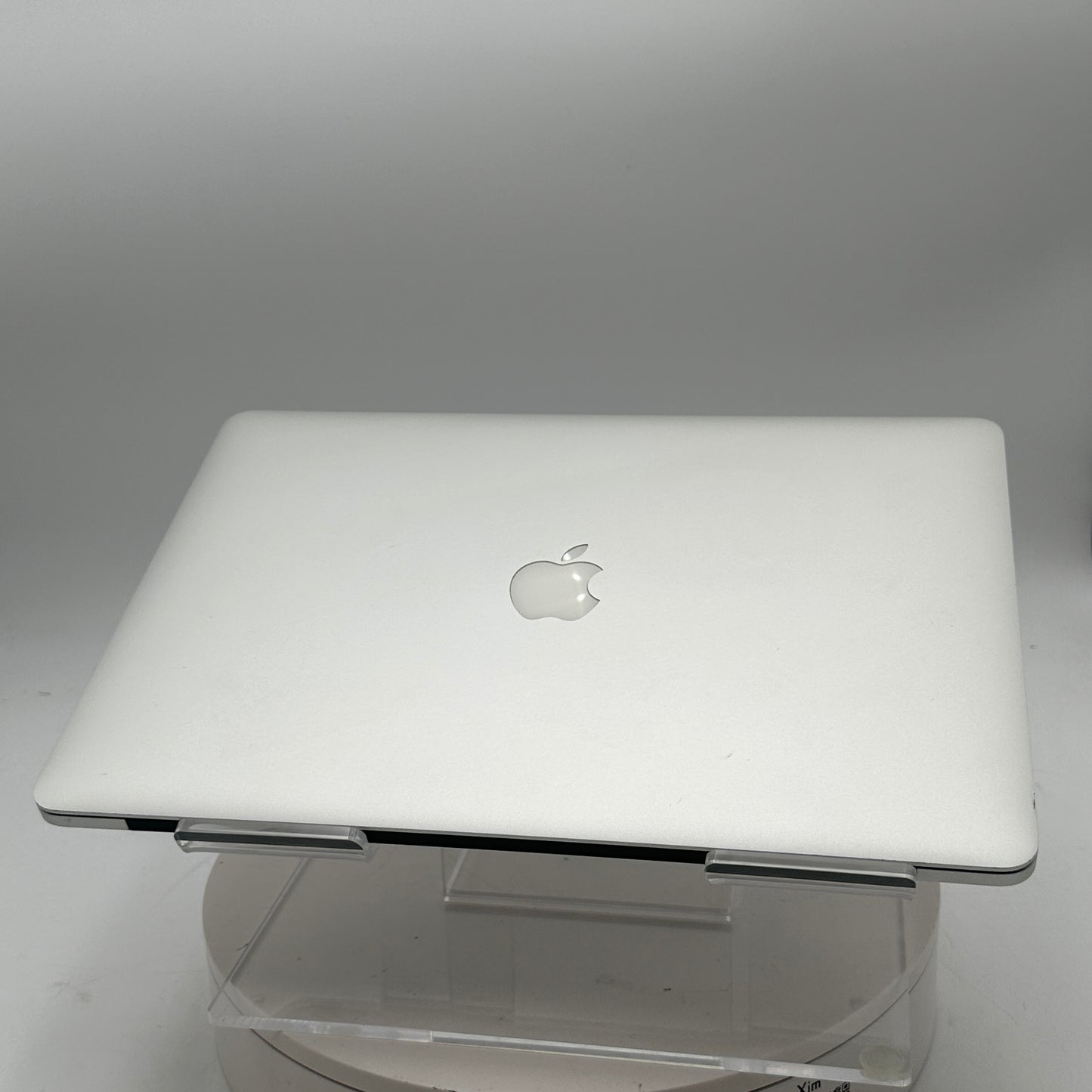 Apple MacBook Pro 15-inch A1398 (2015) Core i7 16GB 256GB