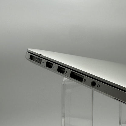 Apple MacBook Pro 15-inch A1398 (2015) Core i7 16GB 256GB