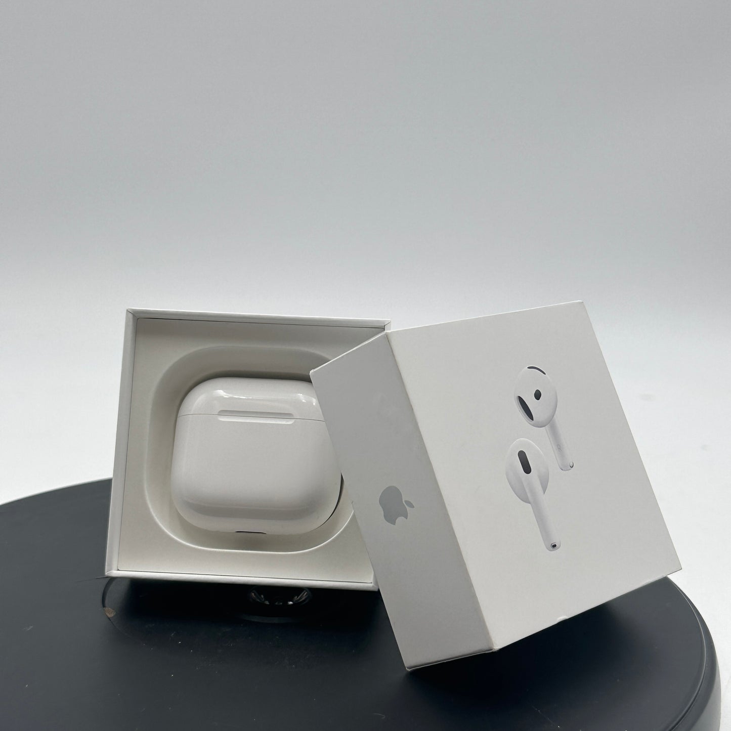 Apple AirPods (4th Gen) Complete Set A3058 A3059 A3053 (2024)