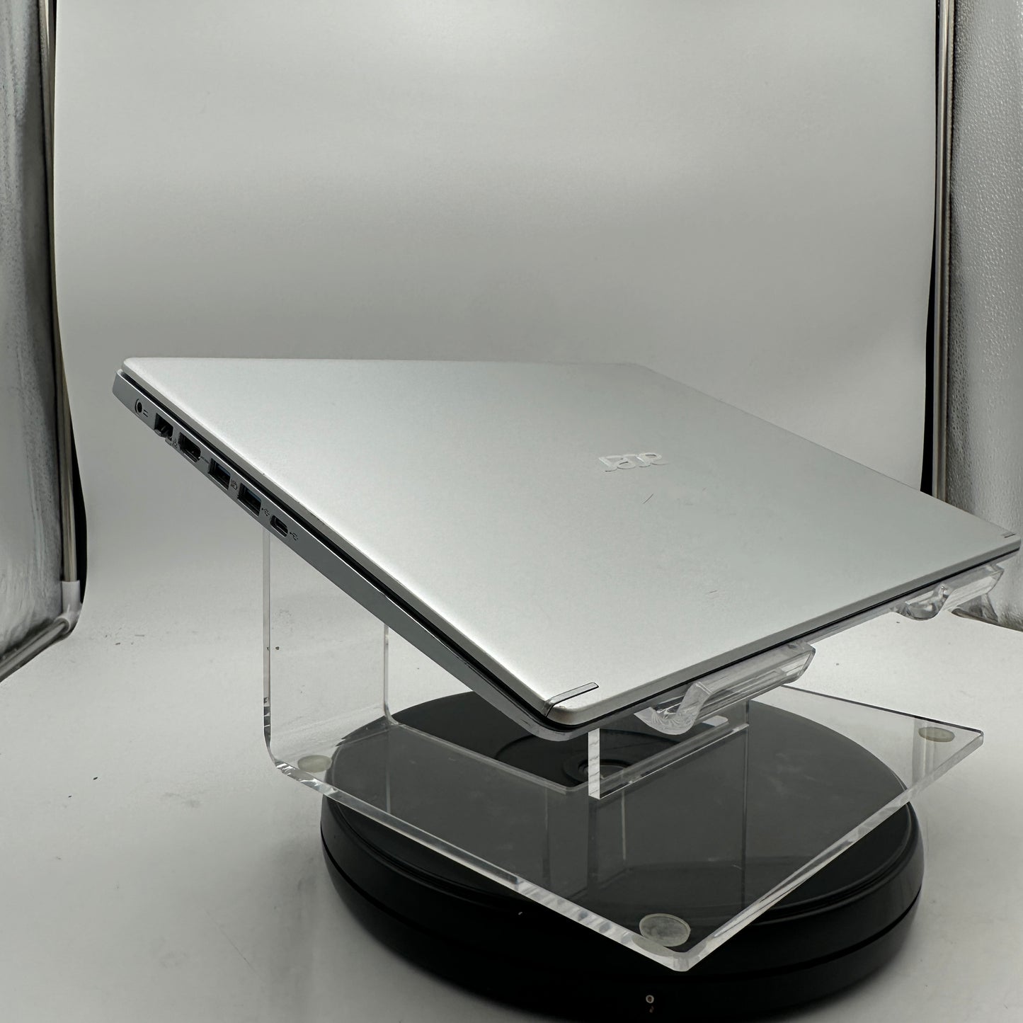 Acer Aspire A515-54 Series 15-inch Laptop Core i3 8GB RAM 256GB