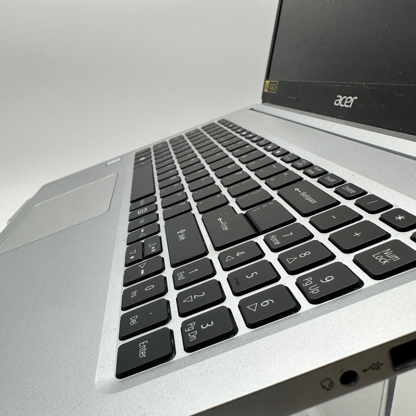 Acer Aspire A515-54 Series 15-inch Laptop Core i3 8GB RAM 256GB