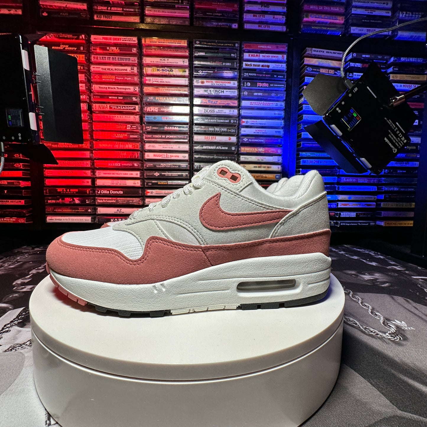 New Women's Nike Air Max 1 ‘87 Sail Canyon Pink Black Light Bone HM6133-133