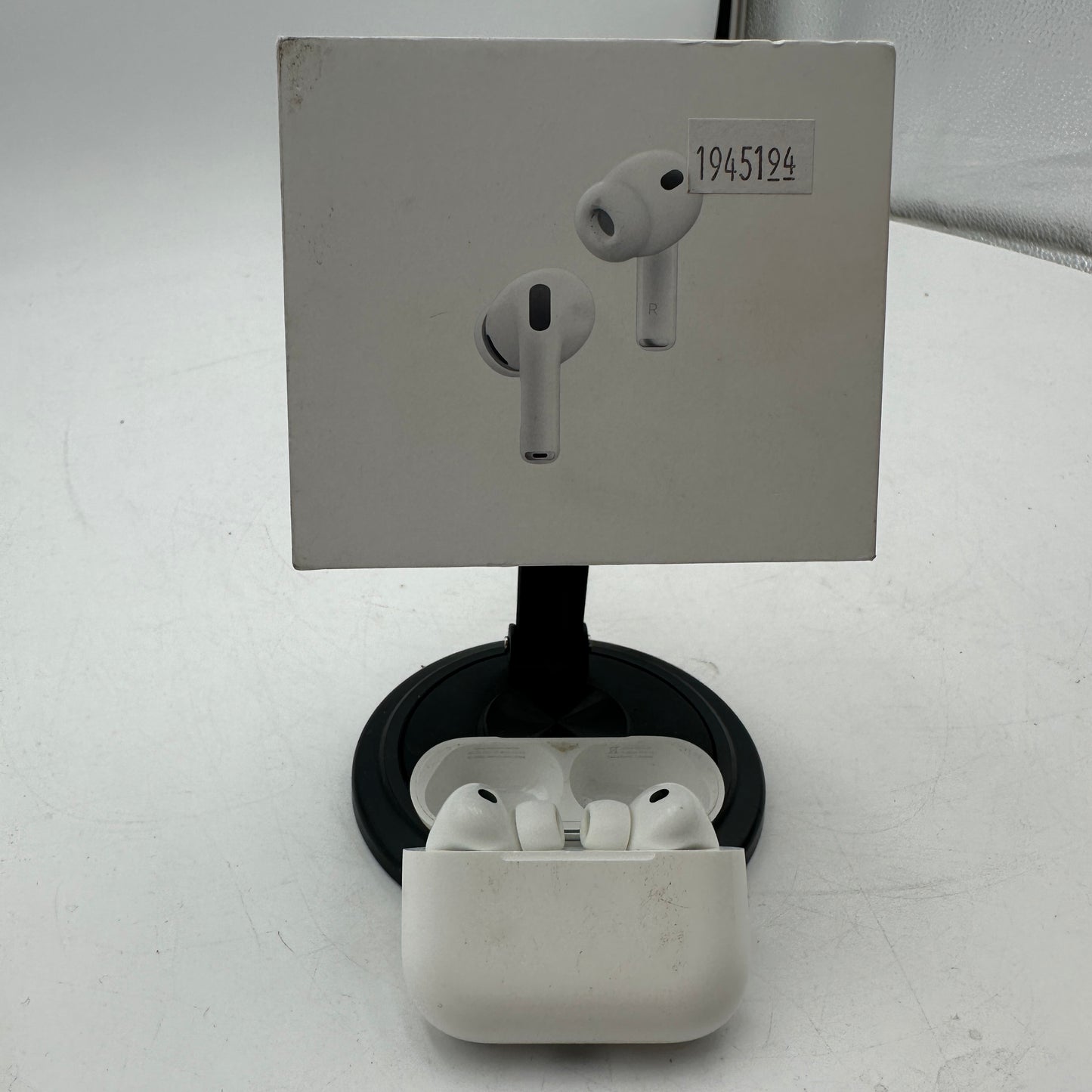Apple AirPods Pro 3rd Gen Complete Set A3063 A3064 A3122 (2025)