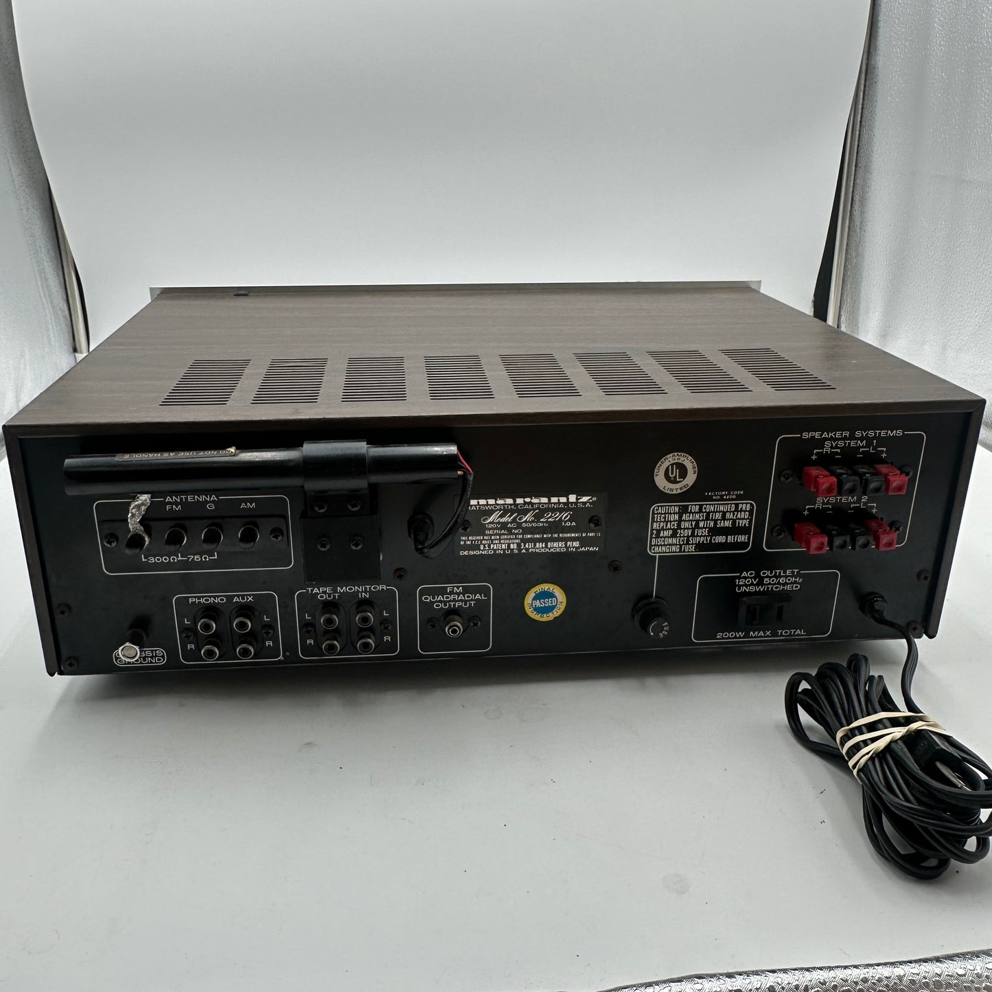 Marantz Model 2216 Vintage Receiver TESTED READ