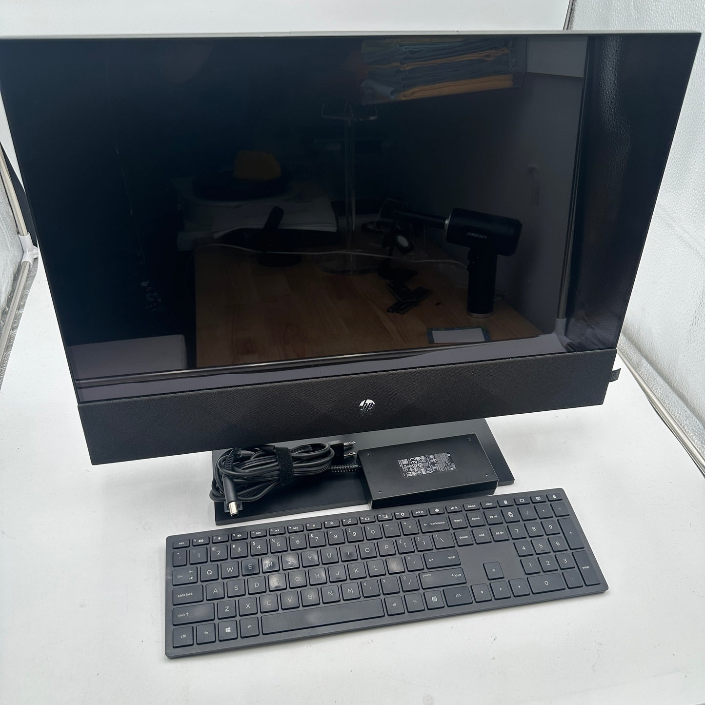 FL02-57475 HP Pavilion All-in-One 24-k0xxx i5 256GB 12GB RAM