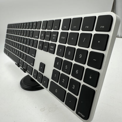 Apple A2520 Magic Keyboard