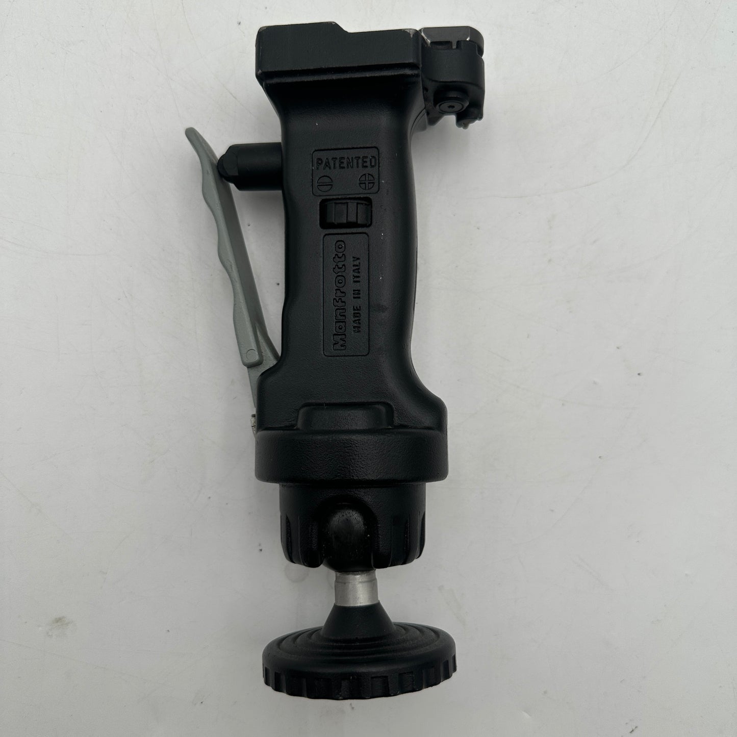 Manfrotto Model 222 Grip Action Tripod Ball Head