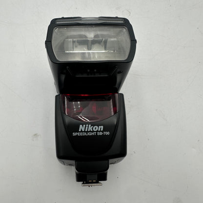 Nikon Speedlight SB-700 Flash