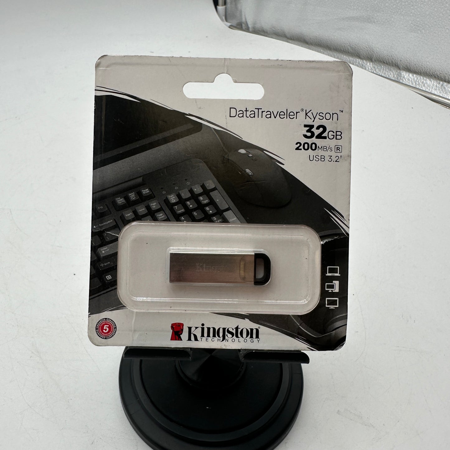 Kingston 32GB DataTraveler Kyson USB Flash Drive