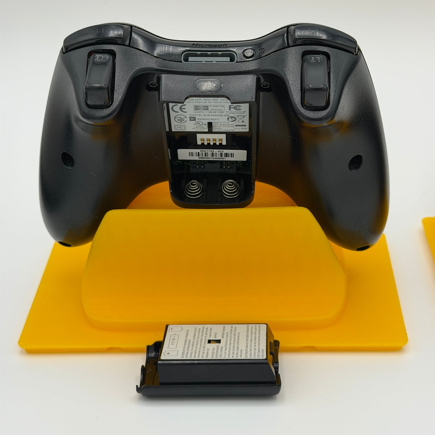 Microsoft Xbox 360 Controllers and Power Supply CPA09 010A