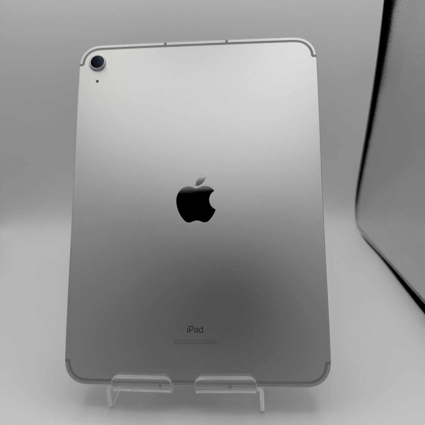 Apple iPad 10th Gen 10.9 inch A2757 64GB Silver Unlocked