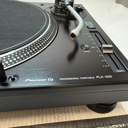 Pioneer PLX 1000 Turntable With Box