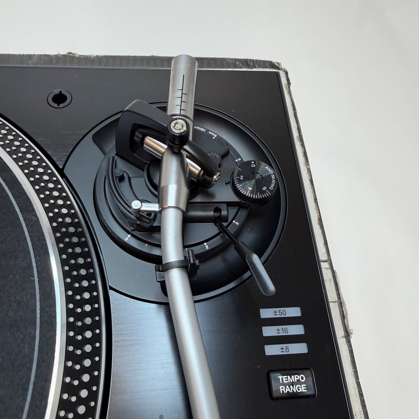 Pioneer PLX 1000 Turntable With Box