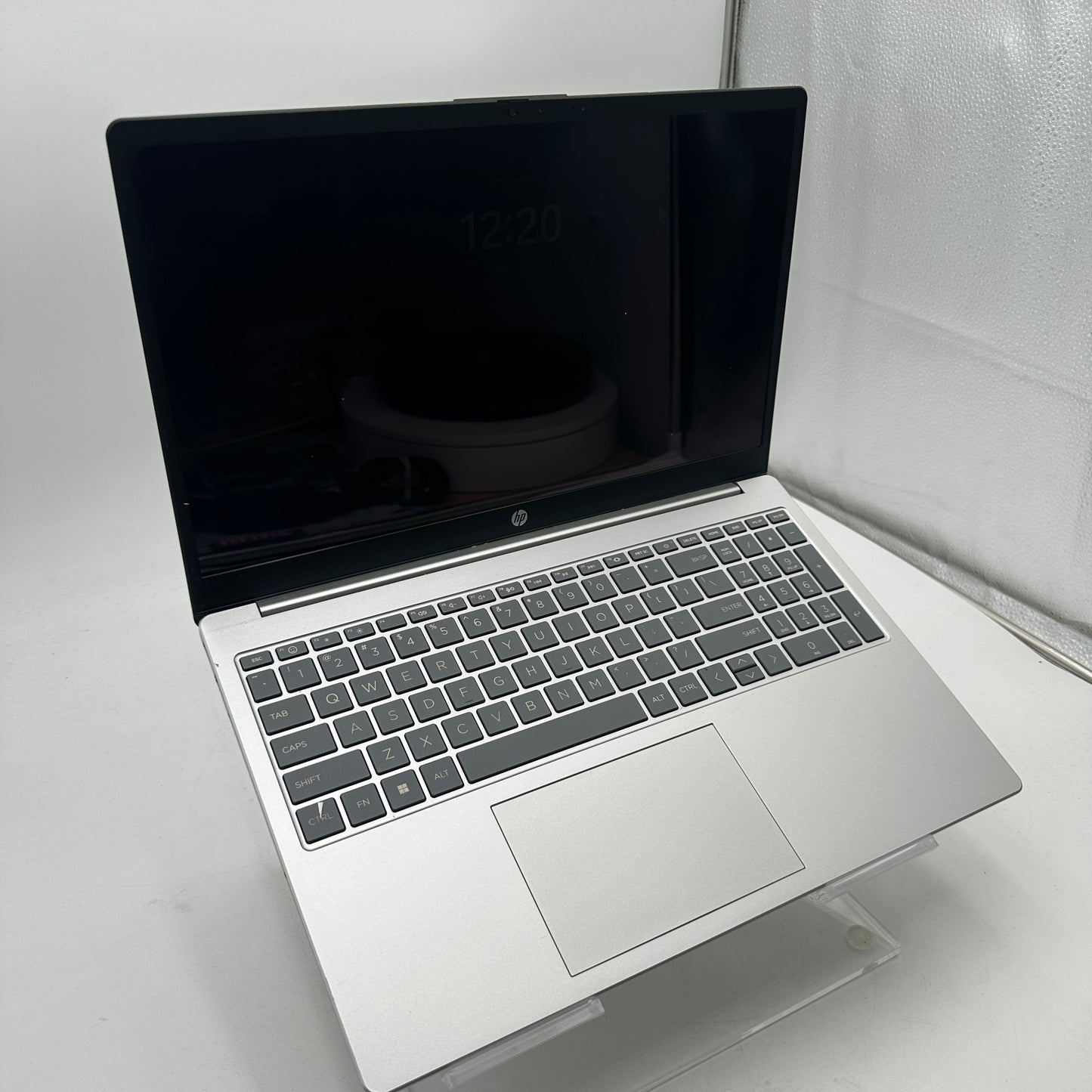 HP 15-fc0058nr 15-Inch Laptop AMD Ryzen 5 8GB RAM 500GB