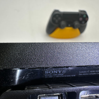 Sony PlayStation 4 CUH-2015A 500GB READ