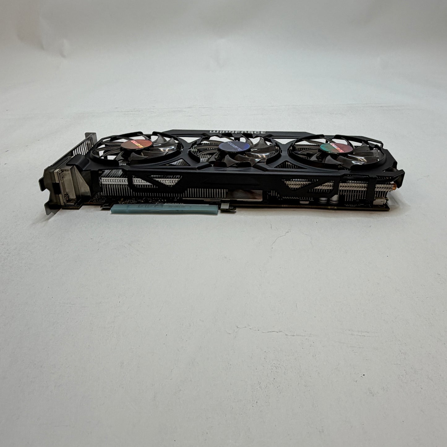 Gigabyte Radeon R9 290 Windforce Graphics Card Black Used With Box