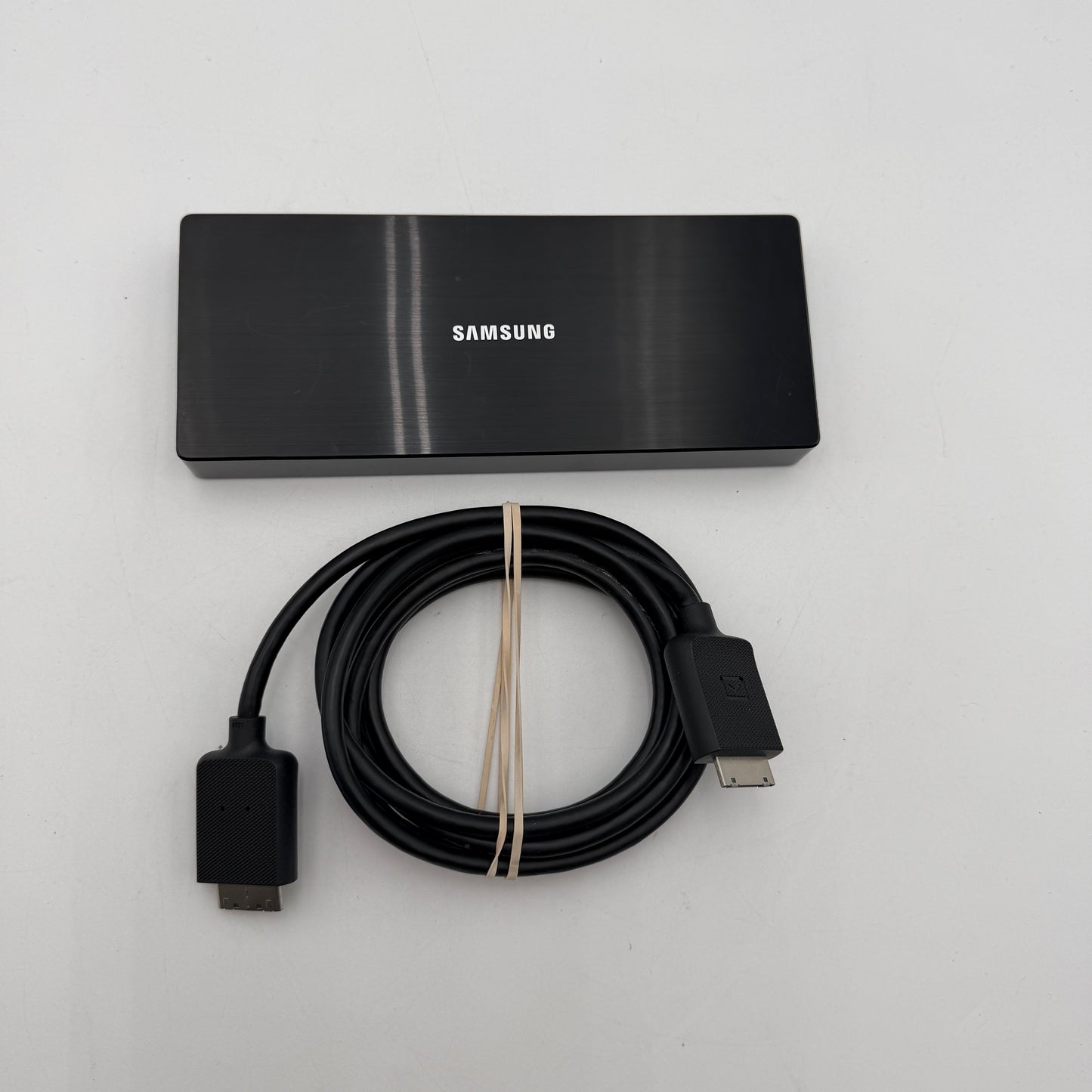 Samsung One Connect Mini With Cable READ