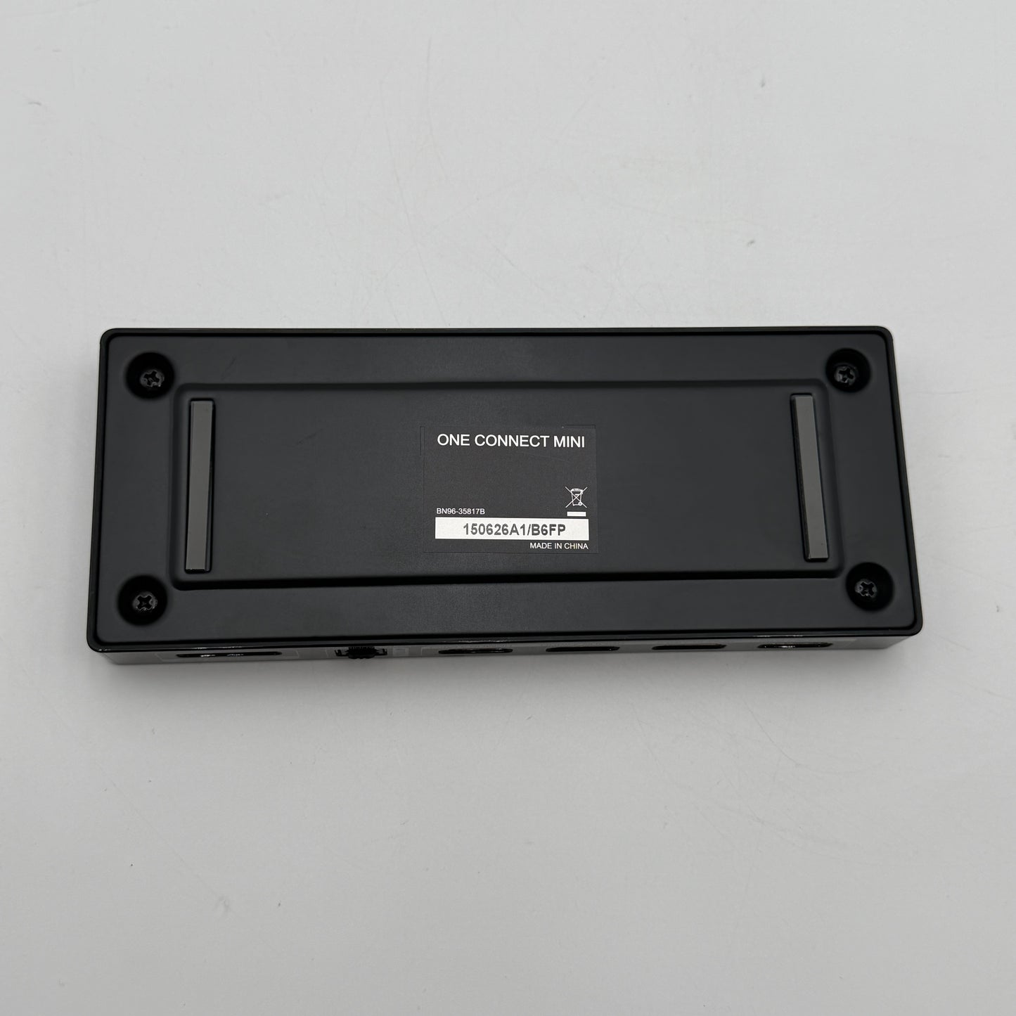 Samsung One Connect Mini With Cable READ