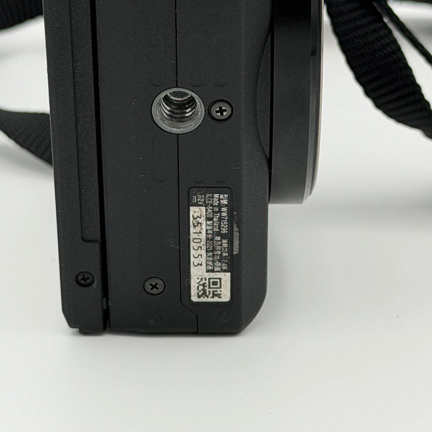 Sony A6400 Digital Camera Black 24.2 MP Body Only Read