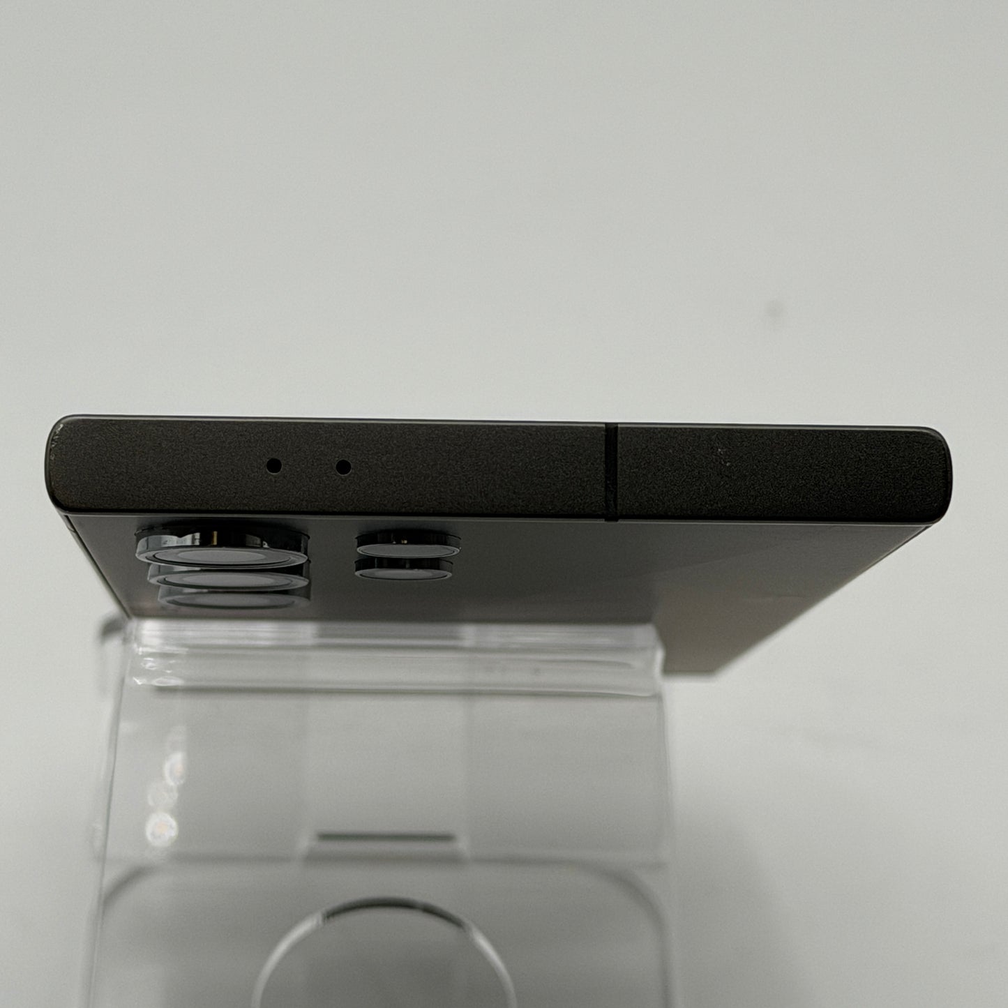FL02-29863 - Samsung Galaxy S24 Ultra 512GB Black for Parts and Repair AT&T Broken