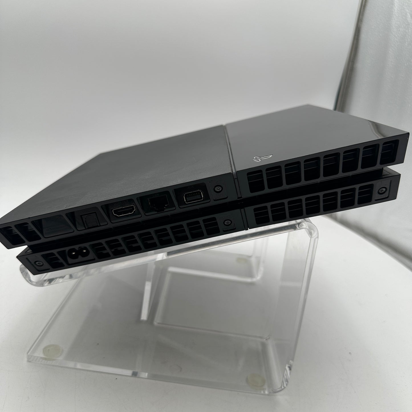 Sony PlayStation 4 CUH-1001A 500GB READ