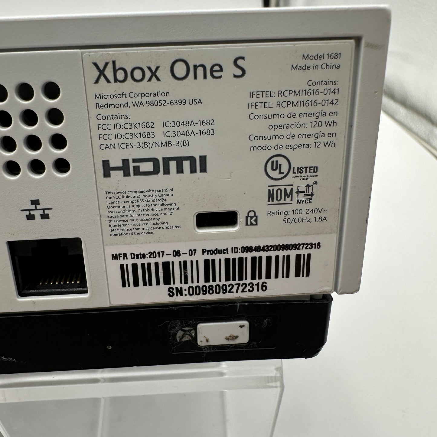 Microsoft Xbox One S (1681) 2016 500GB