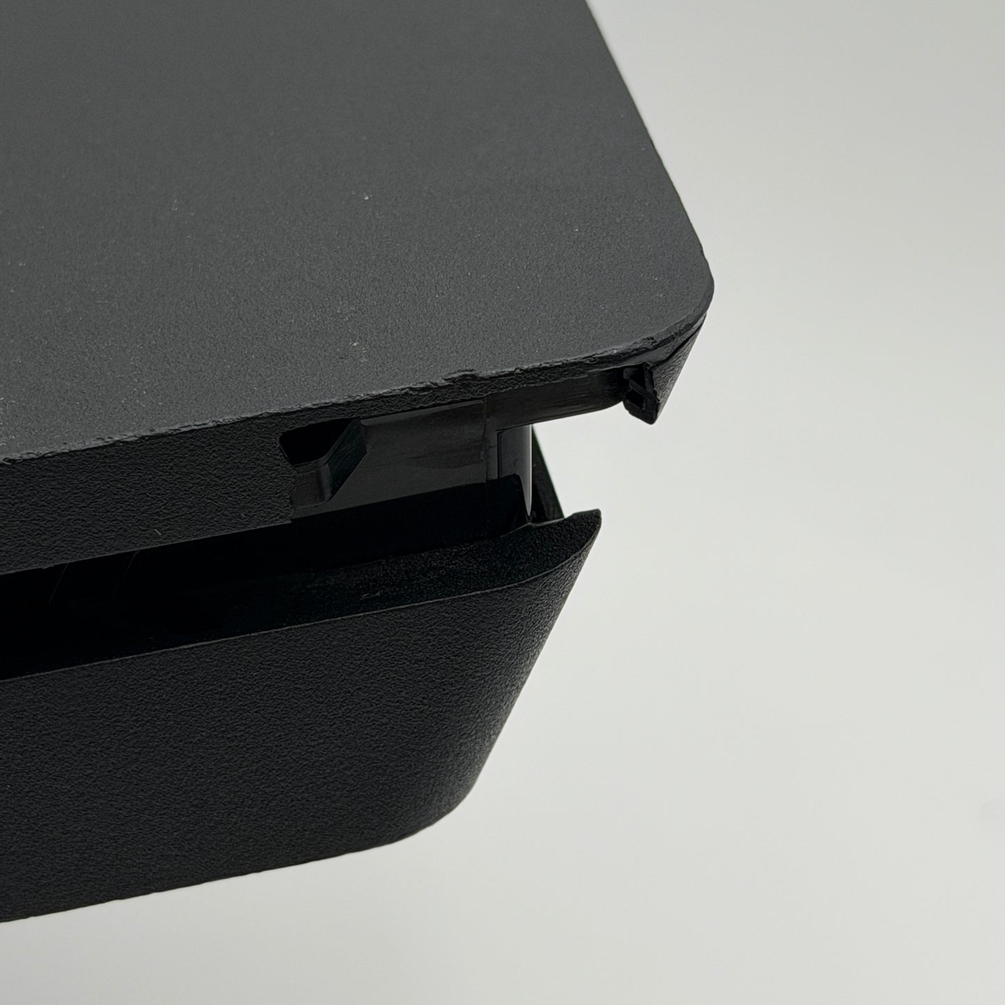 Sony PlayStation 4 Slim CUH-2215B Black READ