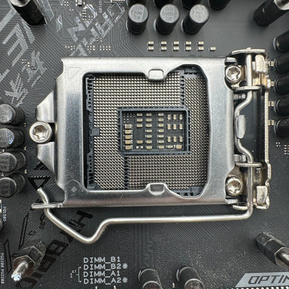 Asus ROG Strix Z390-E Gaming Motherboard Intel Chipset READ