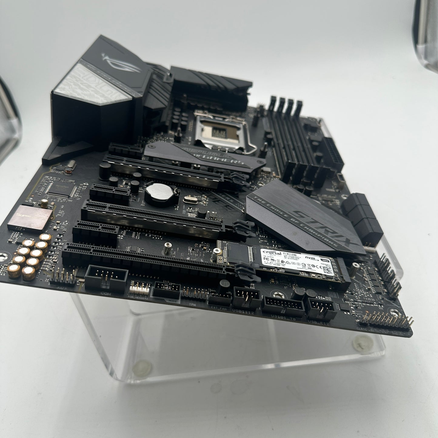 Asus ROG Strix Z390-E Gaming Motherboard Intel Chipset READ
