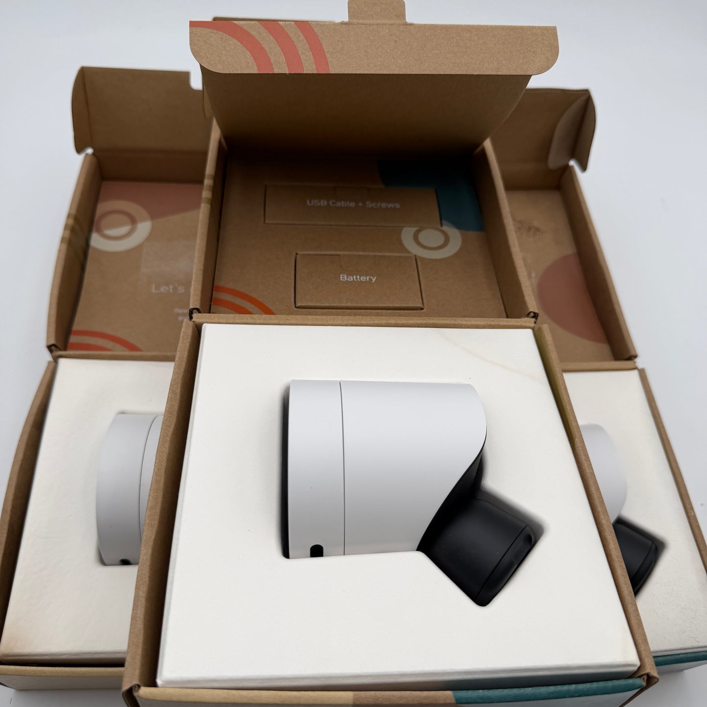 Simplisafe Wireless Outdoor Security Camera CM0B1 with Box