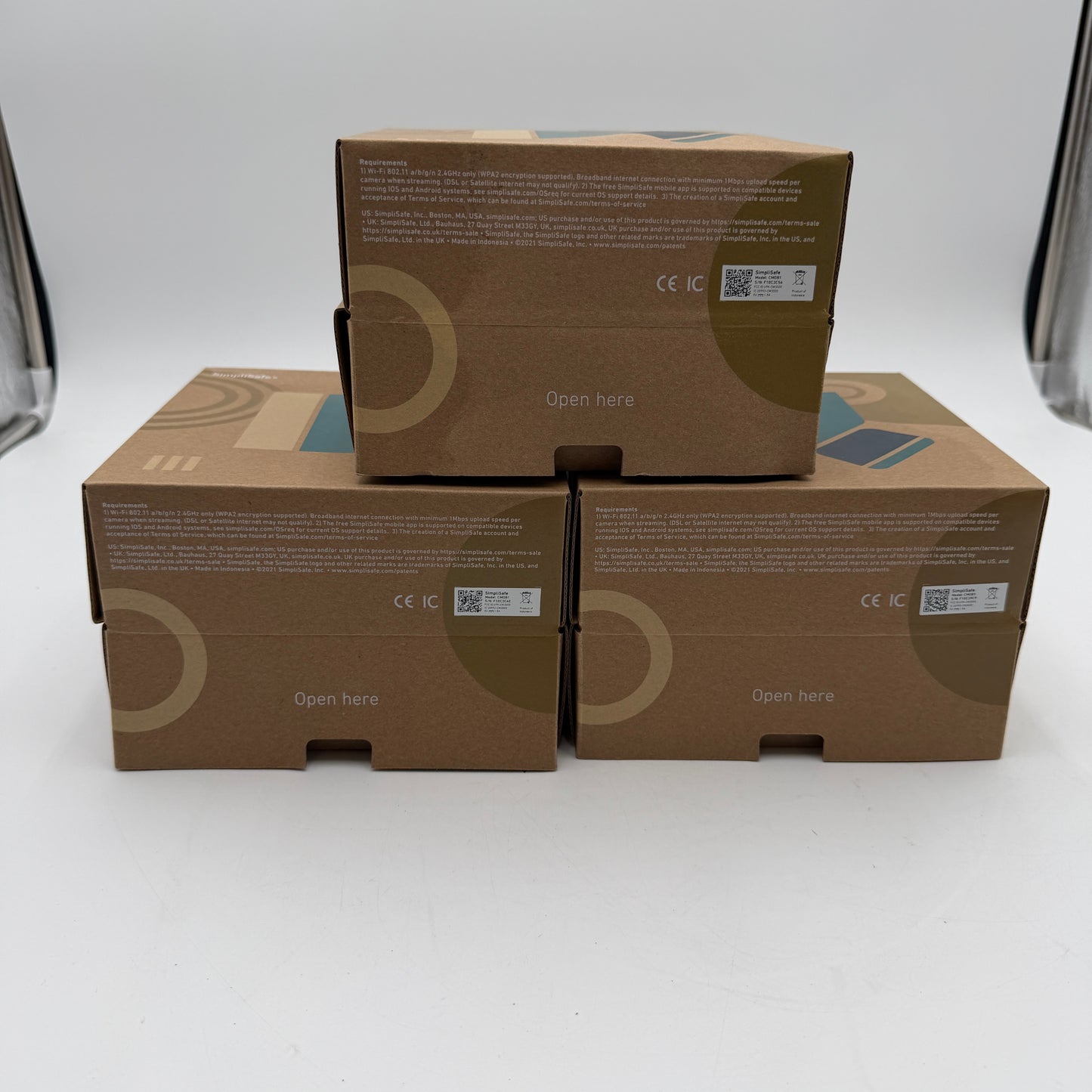 Simplisafe Wireless Outdoor Security Camera CM0B1 with Box
