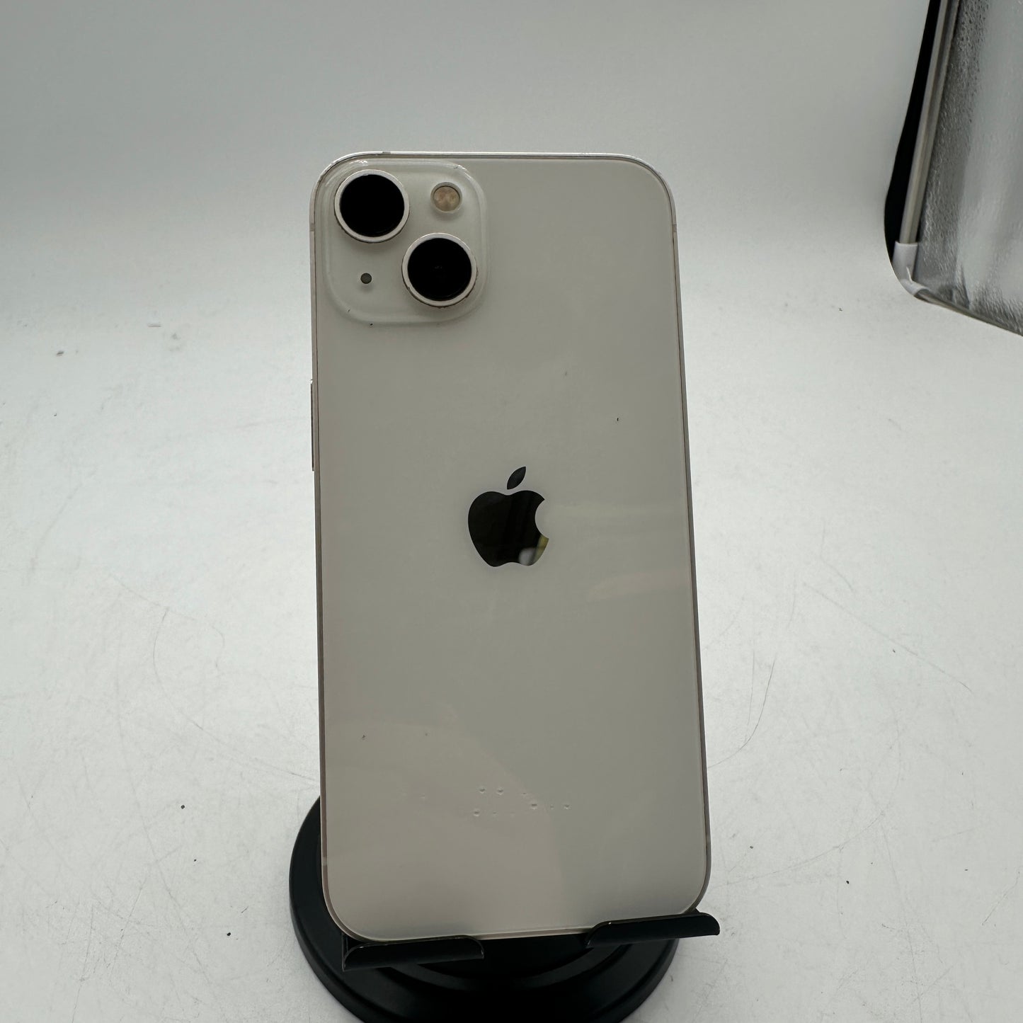 Apple iPhone 13 128GB Unlocked White READ