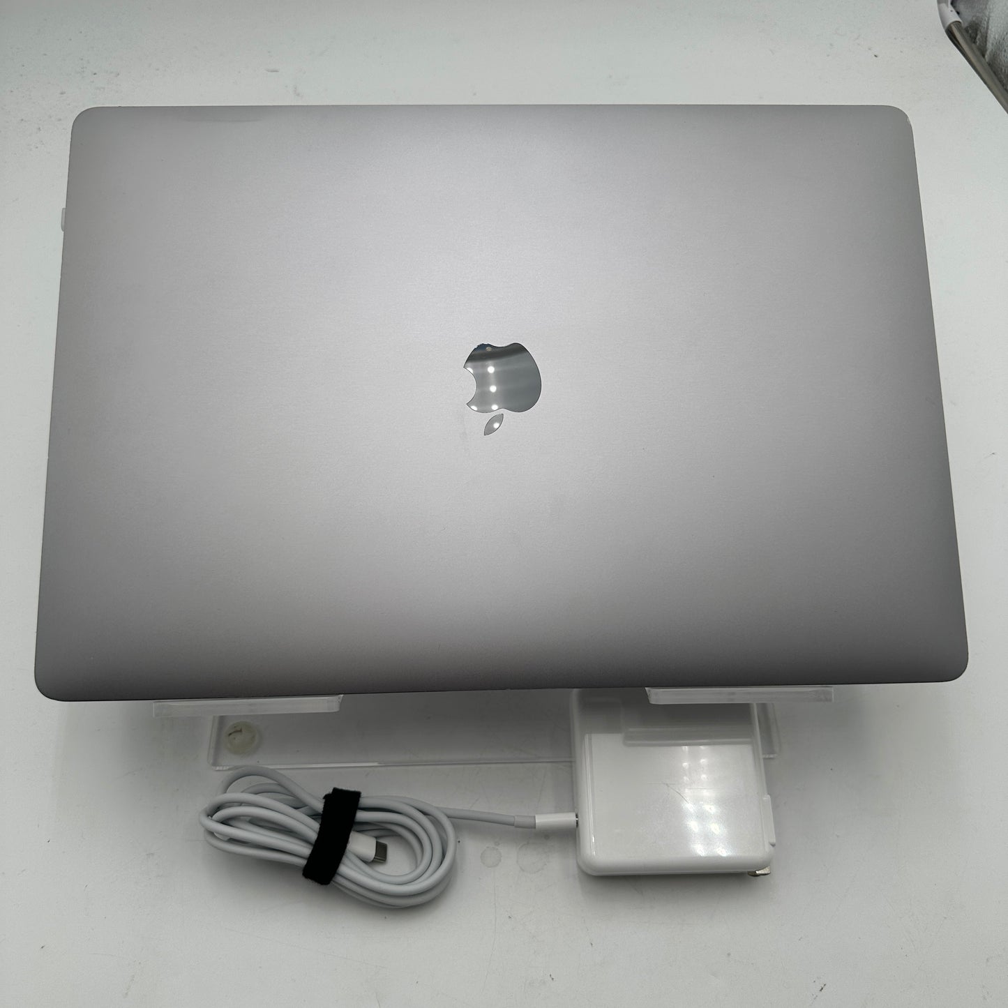 Apple MacBook Pro 16" A2141 2019 Core i7 64GB RAM 500GB SSD MINTY