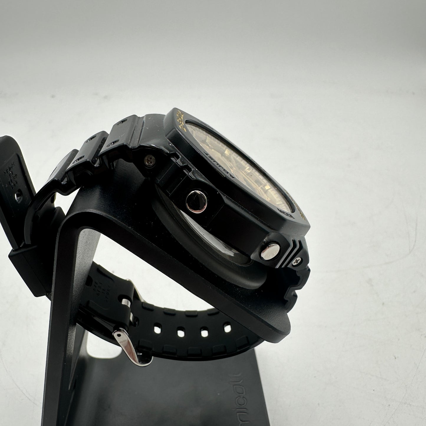 Casio G-Shock Carbon Core Guard Watch With Box