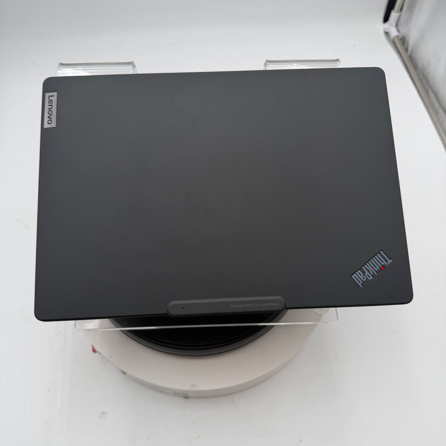 Lenovo ThinkPad X13s 13-inch Laptop Snapdragon 8cx Gen 3 16GB 512GB