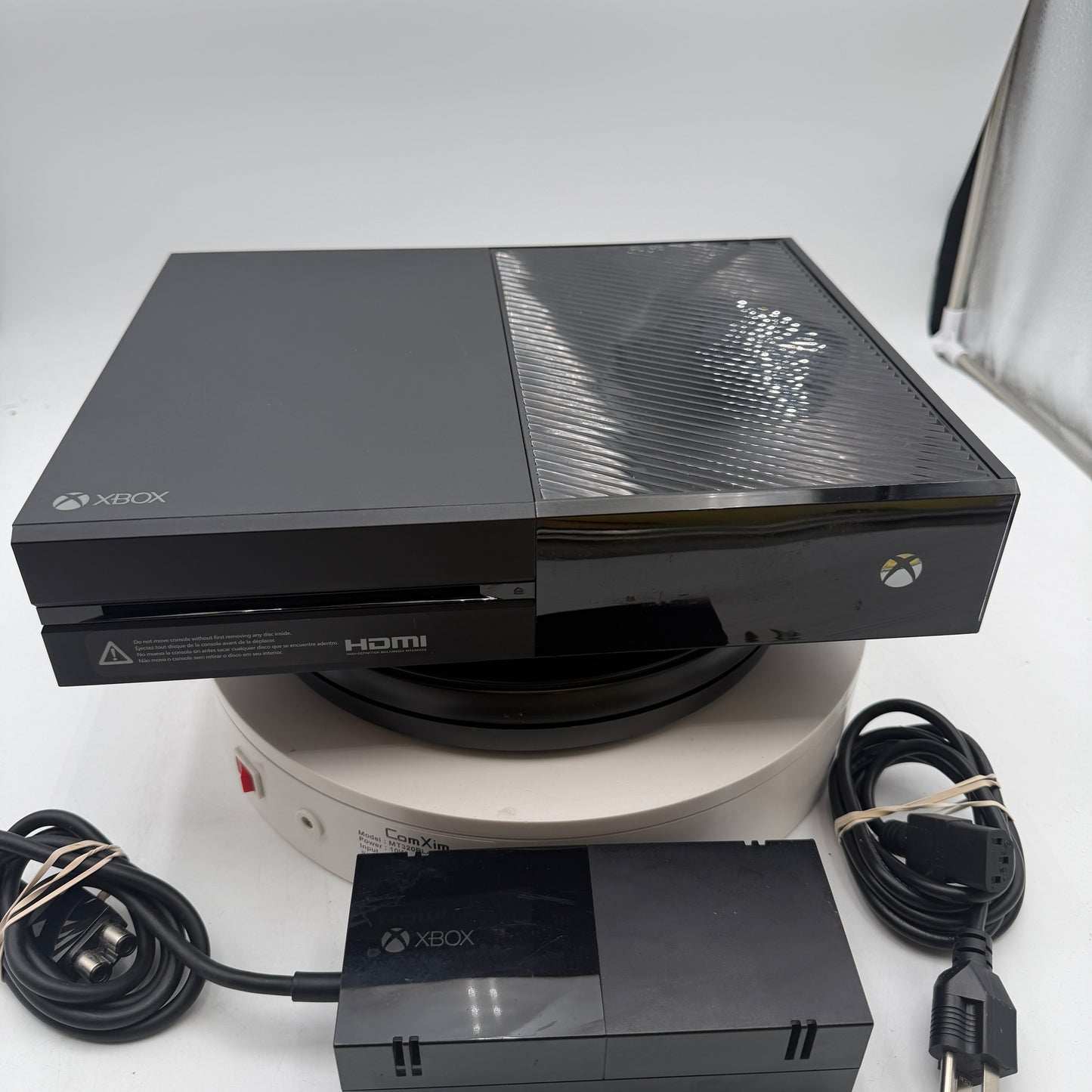 Microsoft Xbox One (1540) 2013 Video Game Console