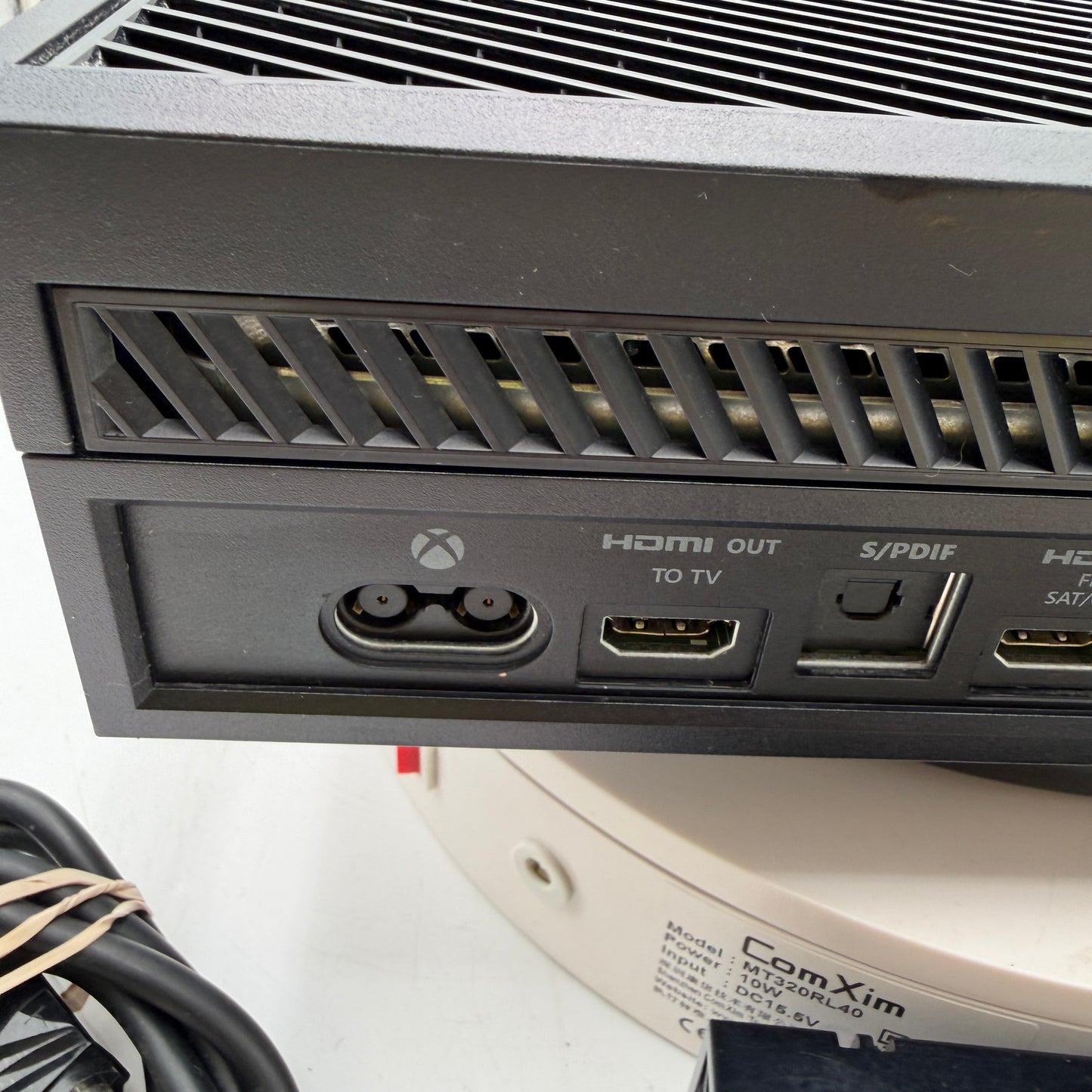 Microsoft Xbox One (1540) 2013 Video Game Console