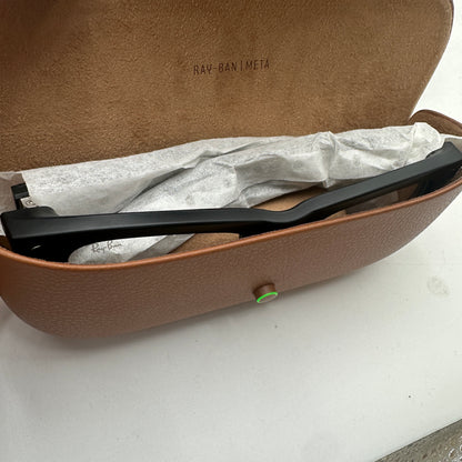 Ray-Ban Meta Wayfarer RW4012 Smart Glasses Matte Black Transition Lens MINTY