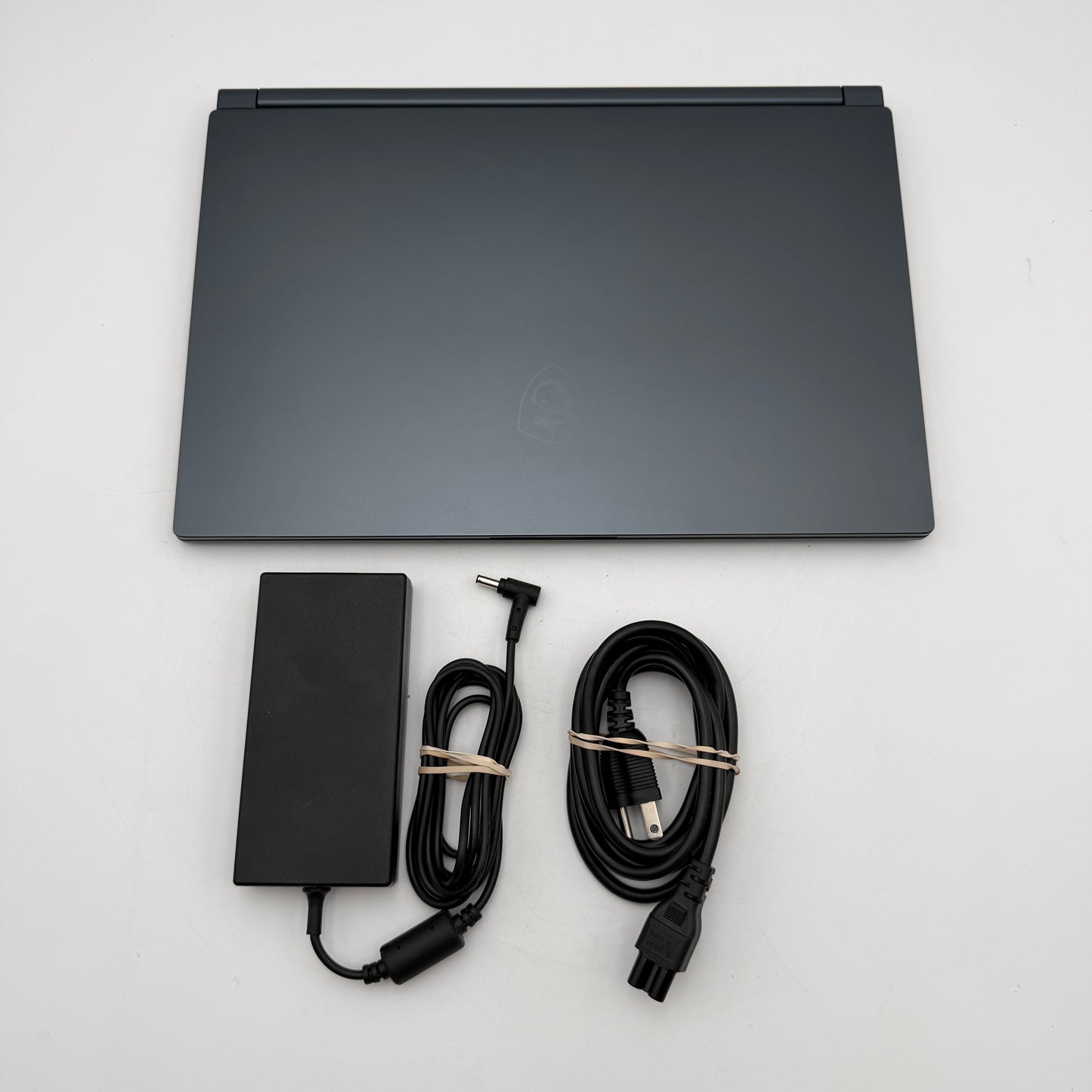 MSI Stealth 15 A11UEKV 15-inch Core i7 16GB 512GB RTX 3060 READ