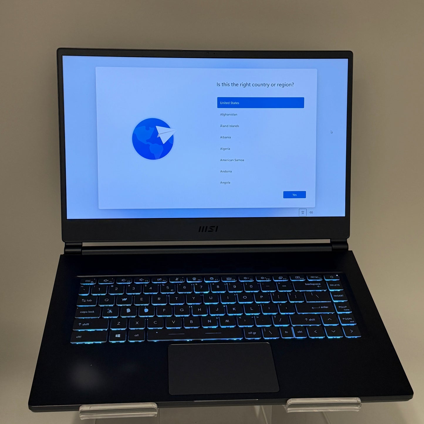 MSI Stealth 15 A11UEKV 15-inch Core i7 16GB 512GB RTX 3060 READ