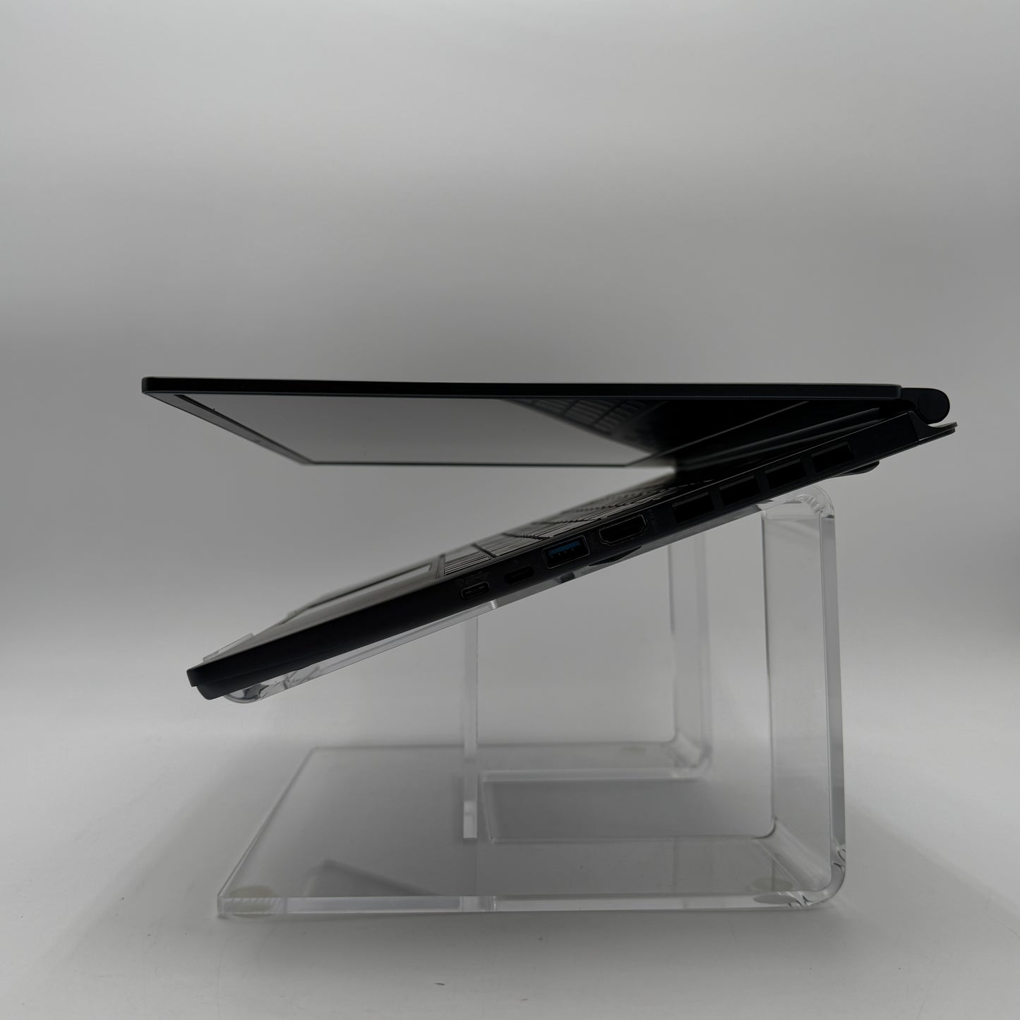 MSI Stealth 15 A11UEKV 15-inch Core i7 16GB 512GB RTX 3060 READ