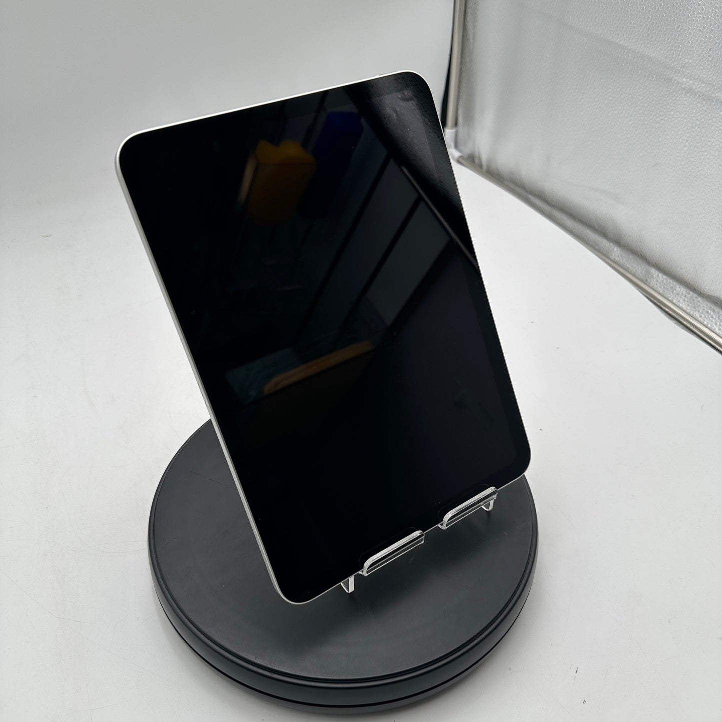 Apple iPad 11th Gen A3354 (2025) 128GB Wi-Fi Only MINTY
